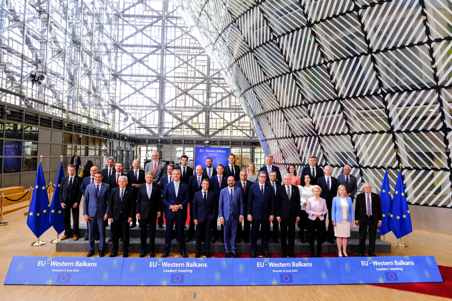 EU-Western Balkans Leaders' Meeting, June 2022/Source: https://www.consilium.europa.eu/media/57308/familyphoto.jpg