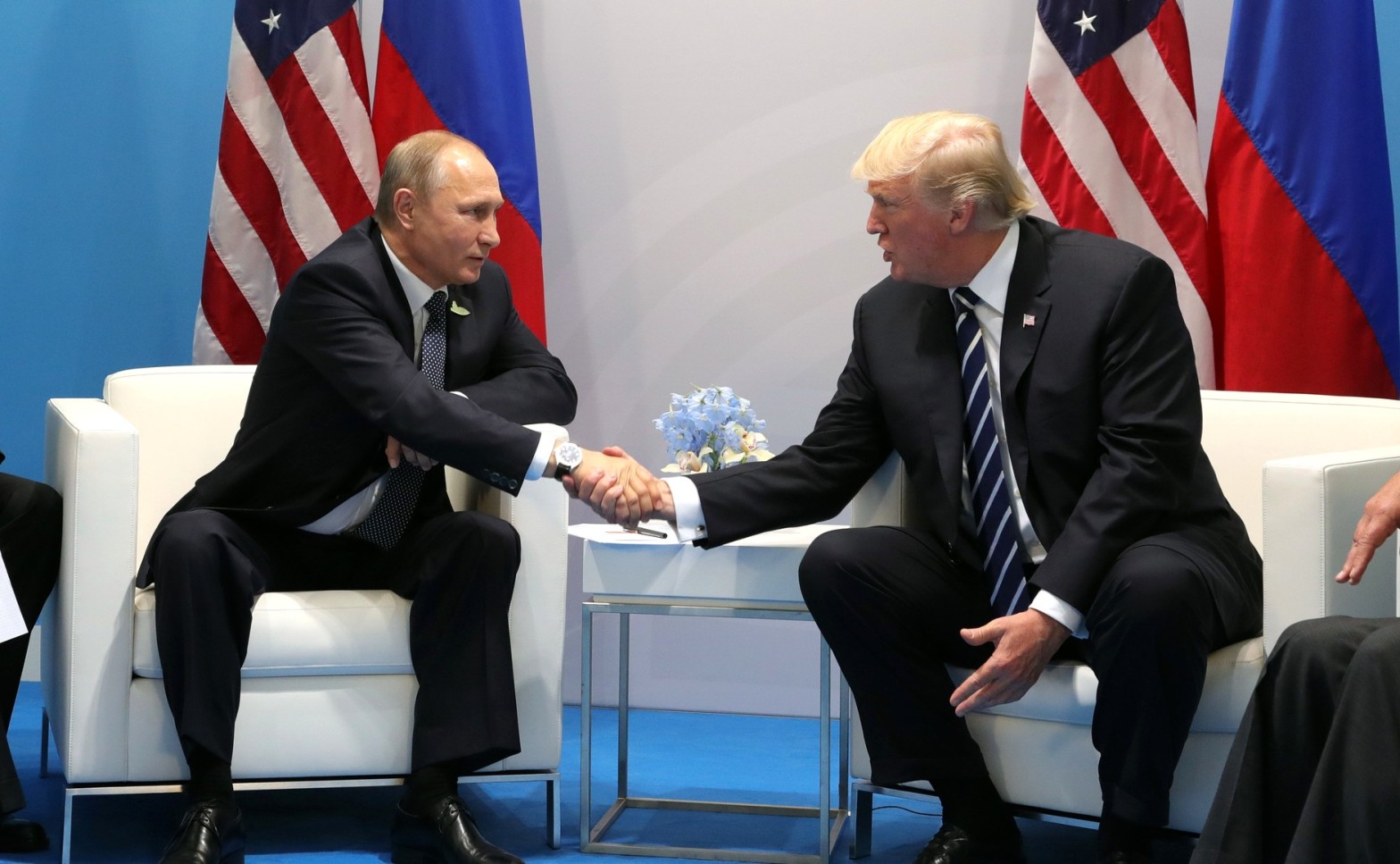 Vladimir Putin and Donald Trump meet at the 2017 G-20 Hamburg Summit/Source: https://commons.wikimedia.org/wiki/File:Vladimir_Putin_and_Donald_Trump_at_the_2017_G-20_Hamburg_Summit_%282%29.jpg